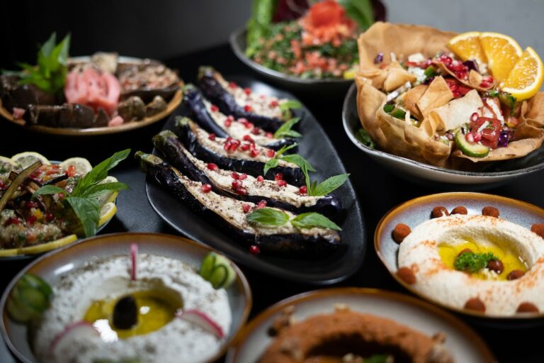 Can you find any influences from Lebanese cultural practices or traditions in the cuisine?
