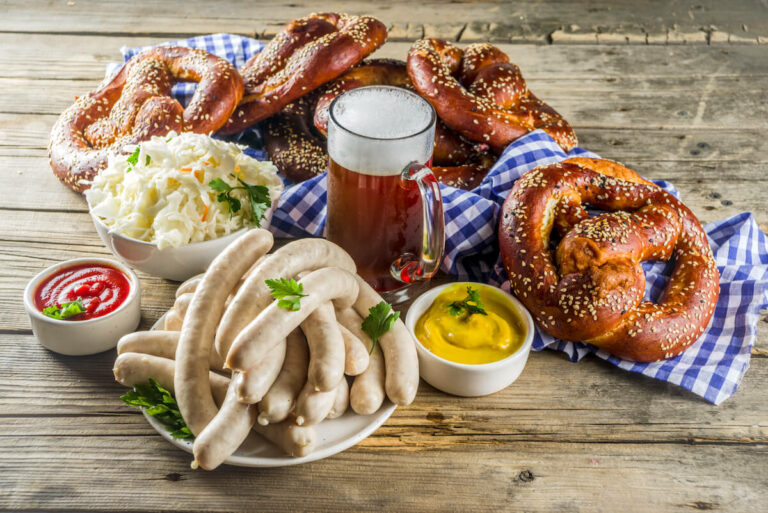 Can you recommend any German street food markets or stalls?