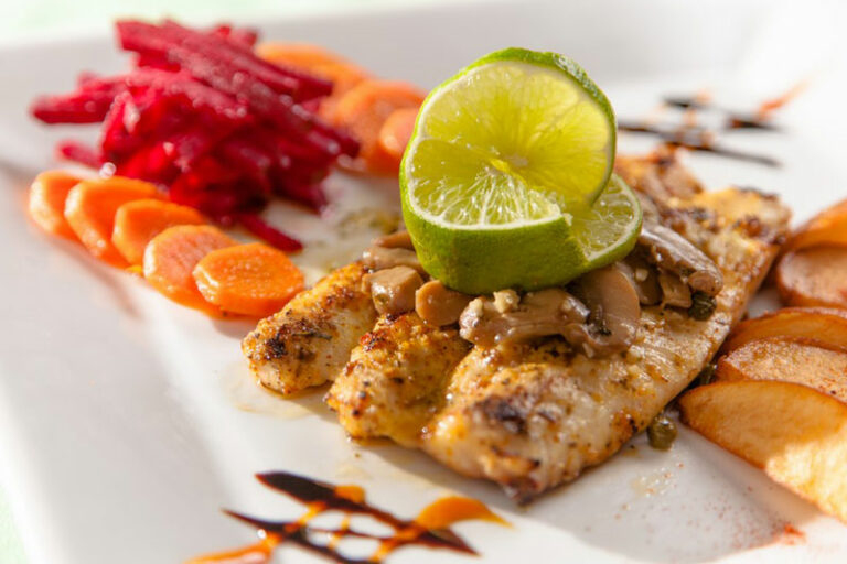 What are some popular street foods in Belize?