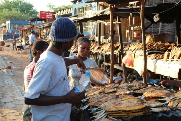 Is Botswana cuisine spicy?