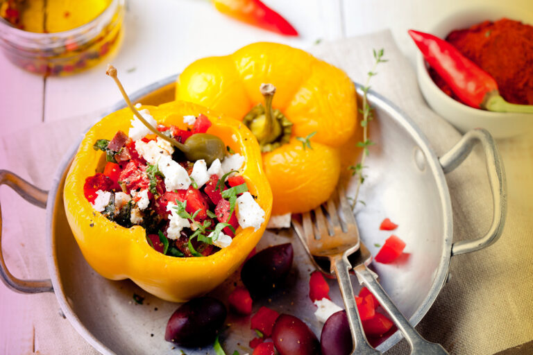 What are the typical ingredients in Bulgarian salads?