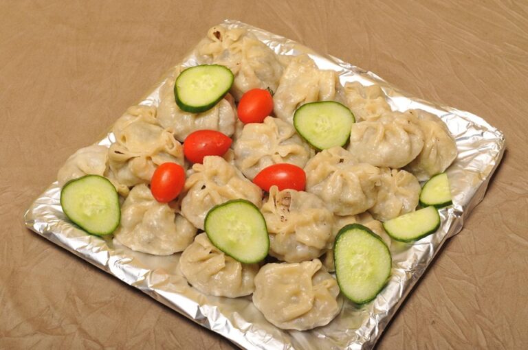 What are some popular dairy-based dishes in Mongolian cuisine?