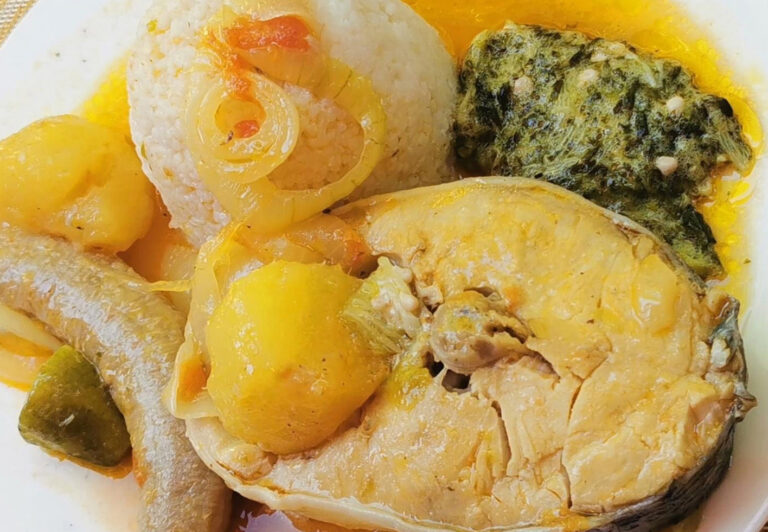 Are there any vegetarian options in Guinea-Bissau cuisine?