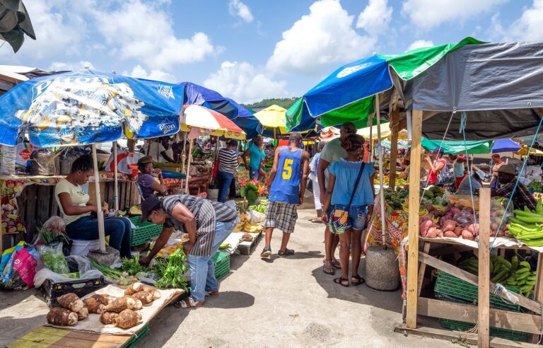 Are there any food markets or festivals in Saint Lucia?