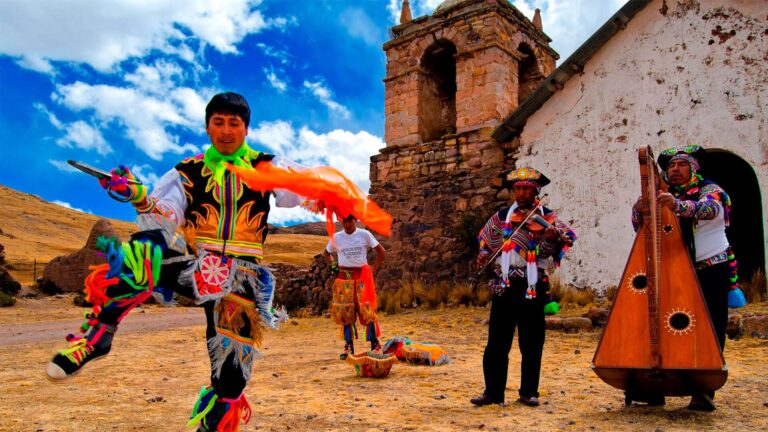 How has the country’s diverse geography and cultural heritage influenced Peruvian cuisine?