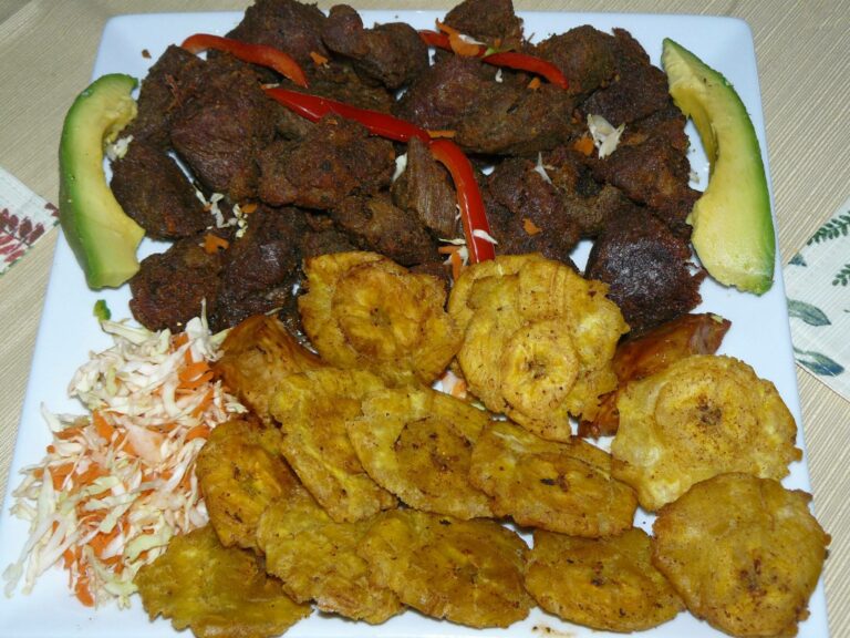 Are there any street food markets or festivals in Haiti?