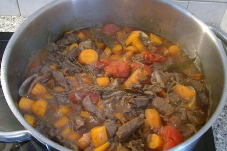 Can you tell me about the street food hygiene and safety standards in Chad?