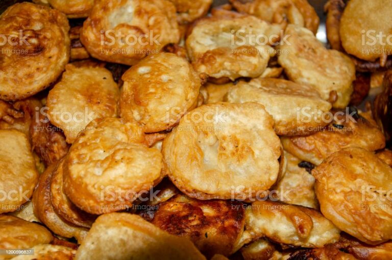 Is Barbadian cuisine spicy?