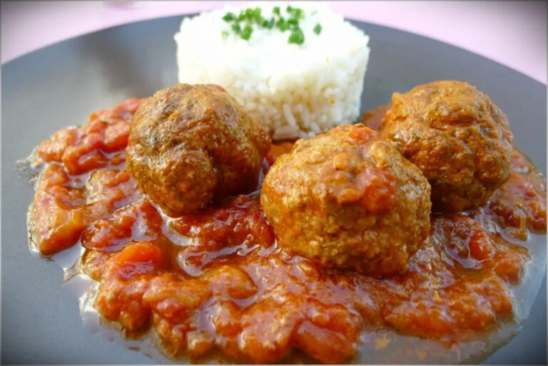 Are there any vegetarian or vegan options in Central African Republic cuisine?