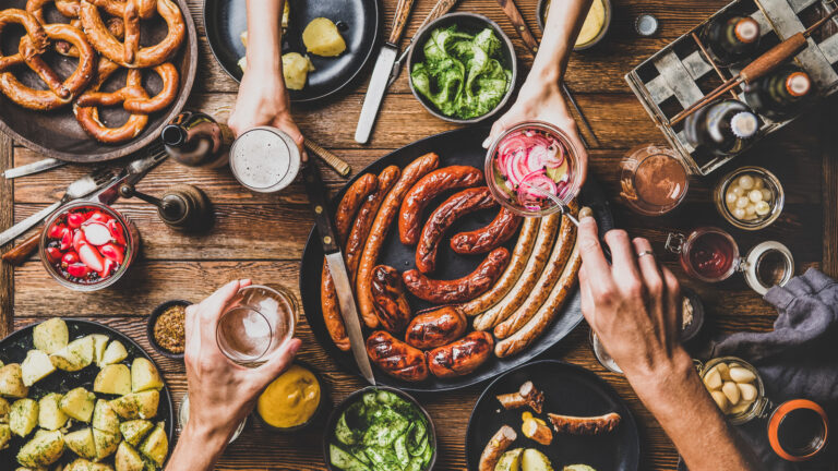 What are some popular German dishes?