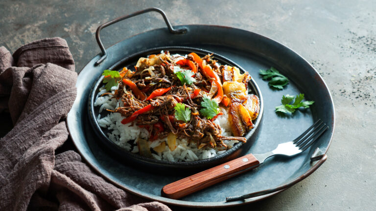 Are there any vegetarian or vegan options in Cuban cuisine?