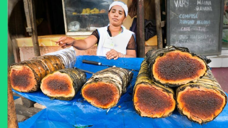 What are some popular street foods in Madagascar?
