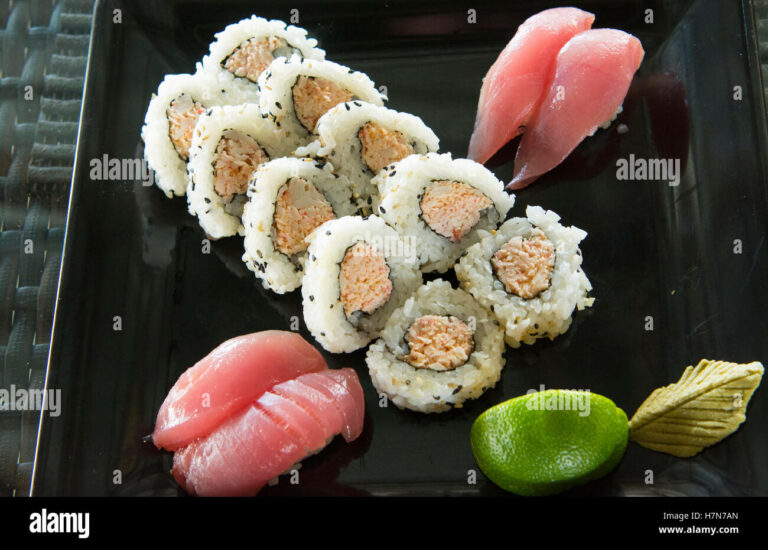 What is traditional Micronesian cuisine like?