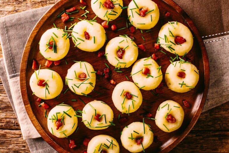 What is Polish cuisine known for?