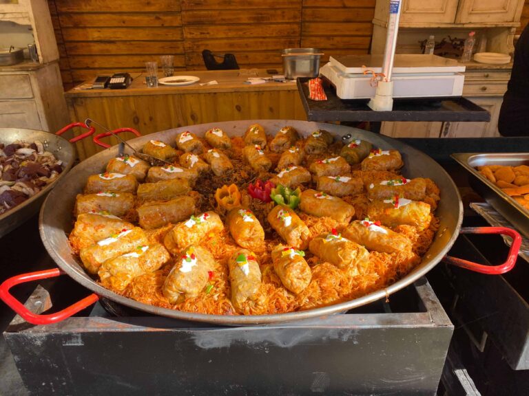 What are some traditional Hungarian snacks or appetizers?