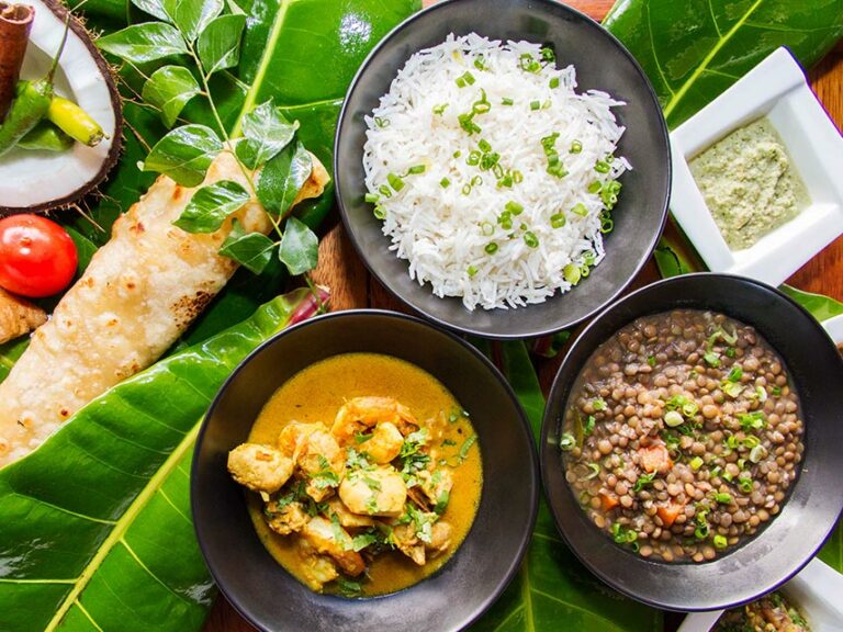 Can you find international cuisine in Mauritius?