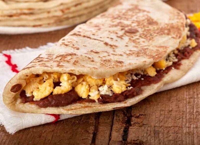 Can you tell me more about “baleada,” a popular Honduran dish?