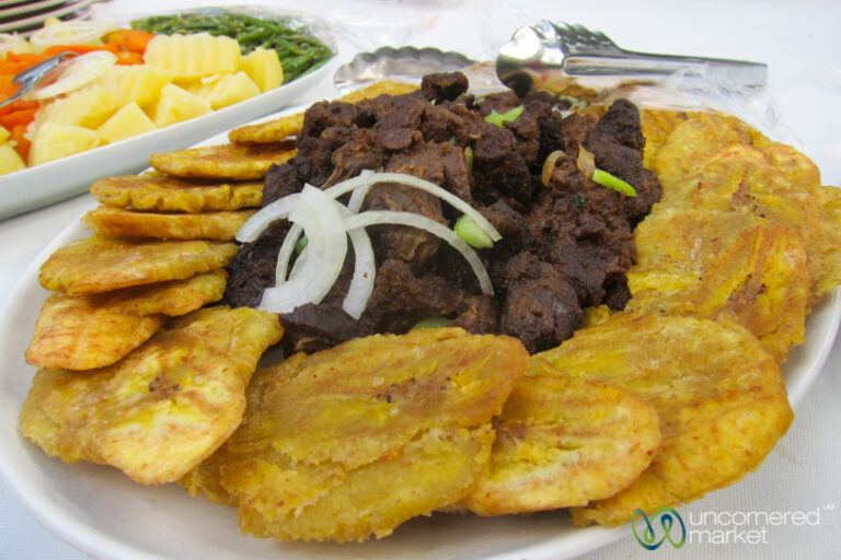 What are some popular dishes in Haitian cuisine?